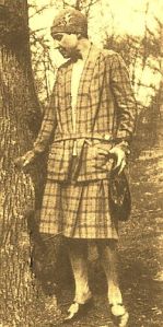 TSVETAYEVA_AYTOXEIRES+BLOG