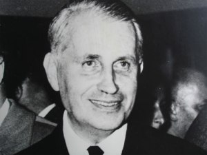 6a0133f4ebe468970b014e8b6f84f9970d-500wi