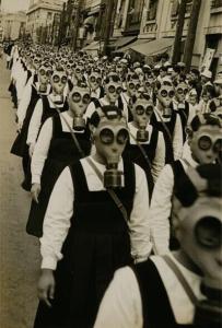 School-girls-in-horrifying-gas-masks.-WWII