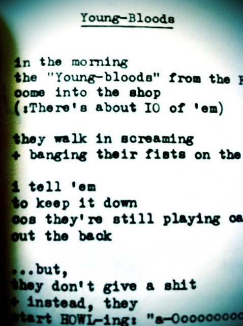 5745341456_27ff2464b5_z